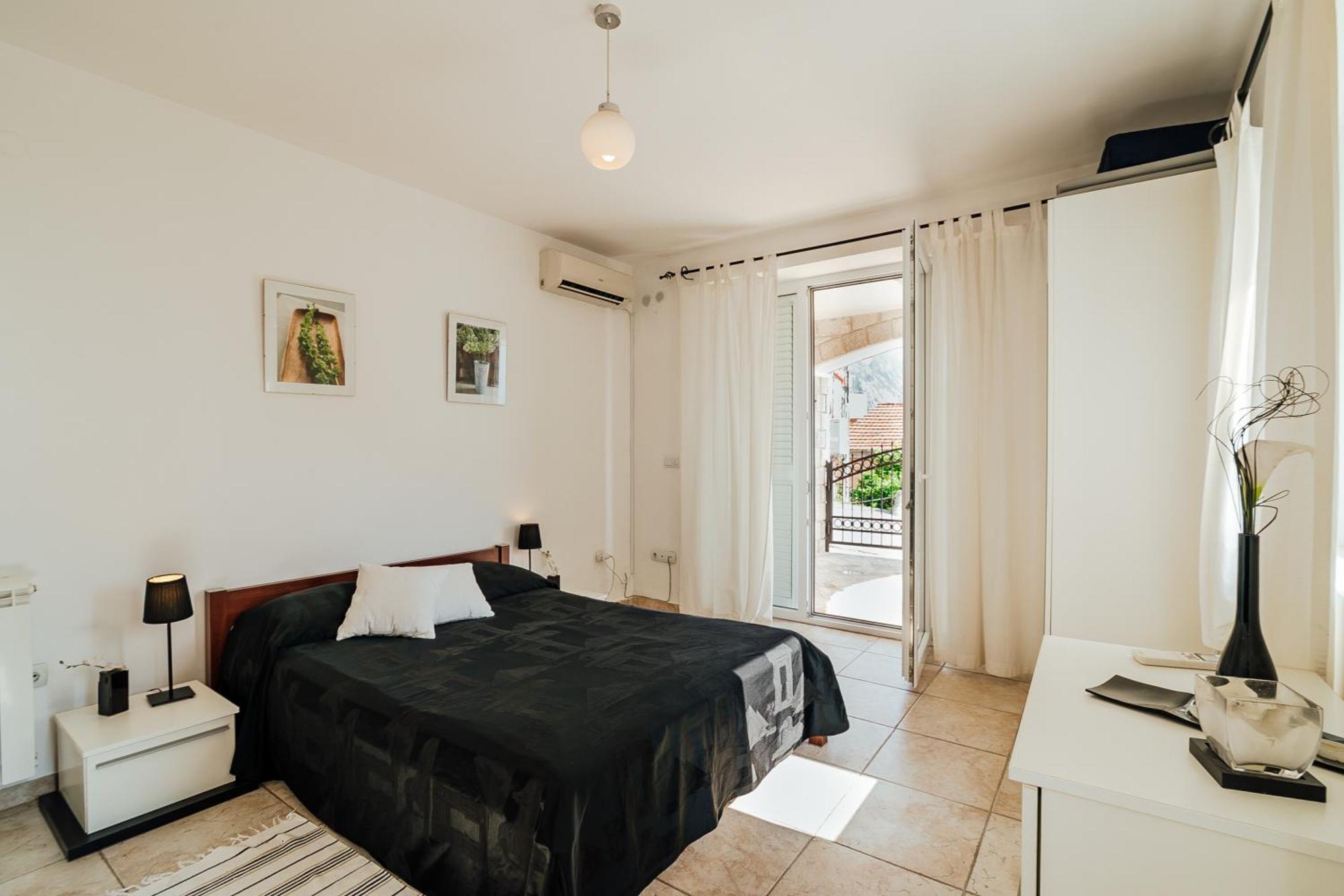 Holiday Home Amanda Hollick Kotor Extérieur photo