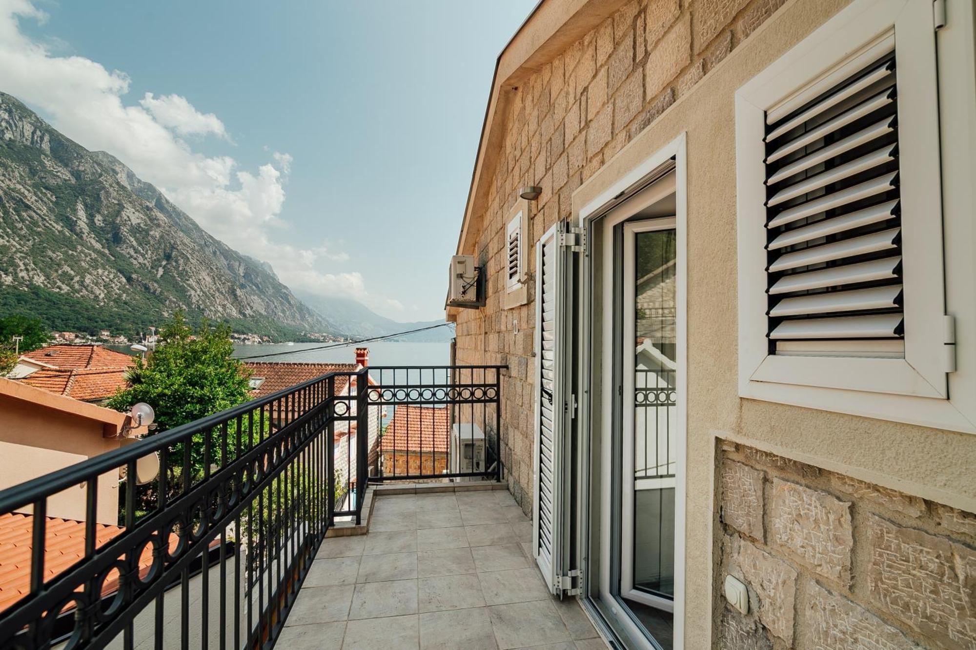 Holiday Home Amanda Hollick Kotor Extérieur photo