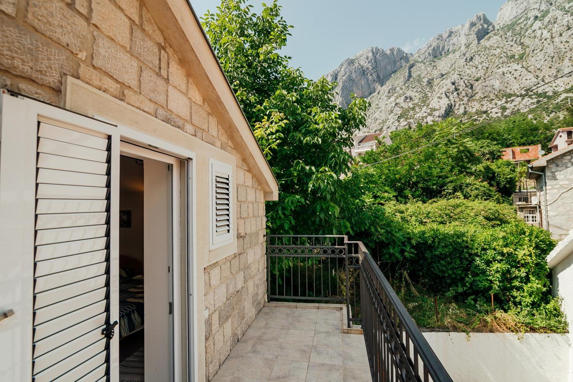 Holiday Home Amanda Hollick Kotor Extérieur photo